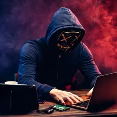 Kryptowaluty a kradzież tożsamości - jak się chronić?