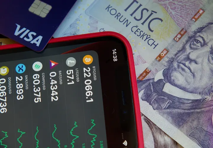 Darmowe kryptowaluty a podatki - Jak rozliczyć zyski z AirDropów i bounty