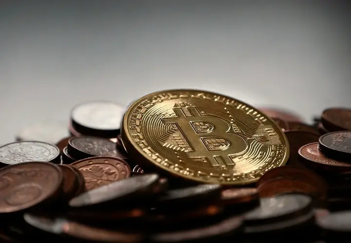 Co to jest kopanie bitcoina i czy warto w to inwestować?