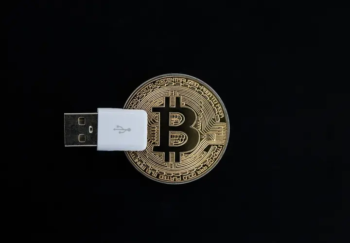 Portfel krypto - jaki portfel wybrać? Przewodnik bezpiecznego przechowywania kryptowalut