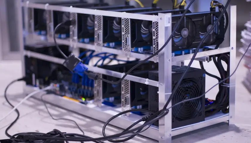 Koparka kryptowalut: czym jest i jak działa? Prosty przewodnik